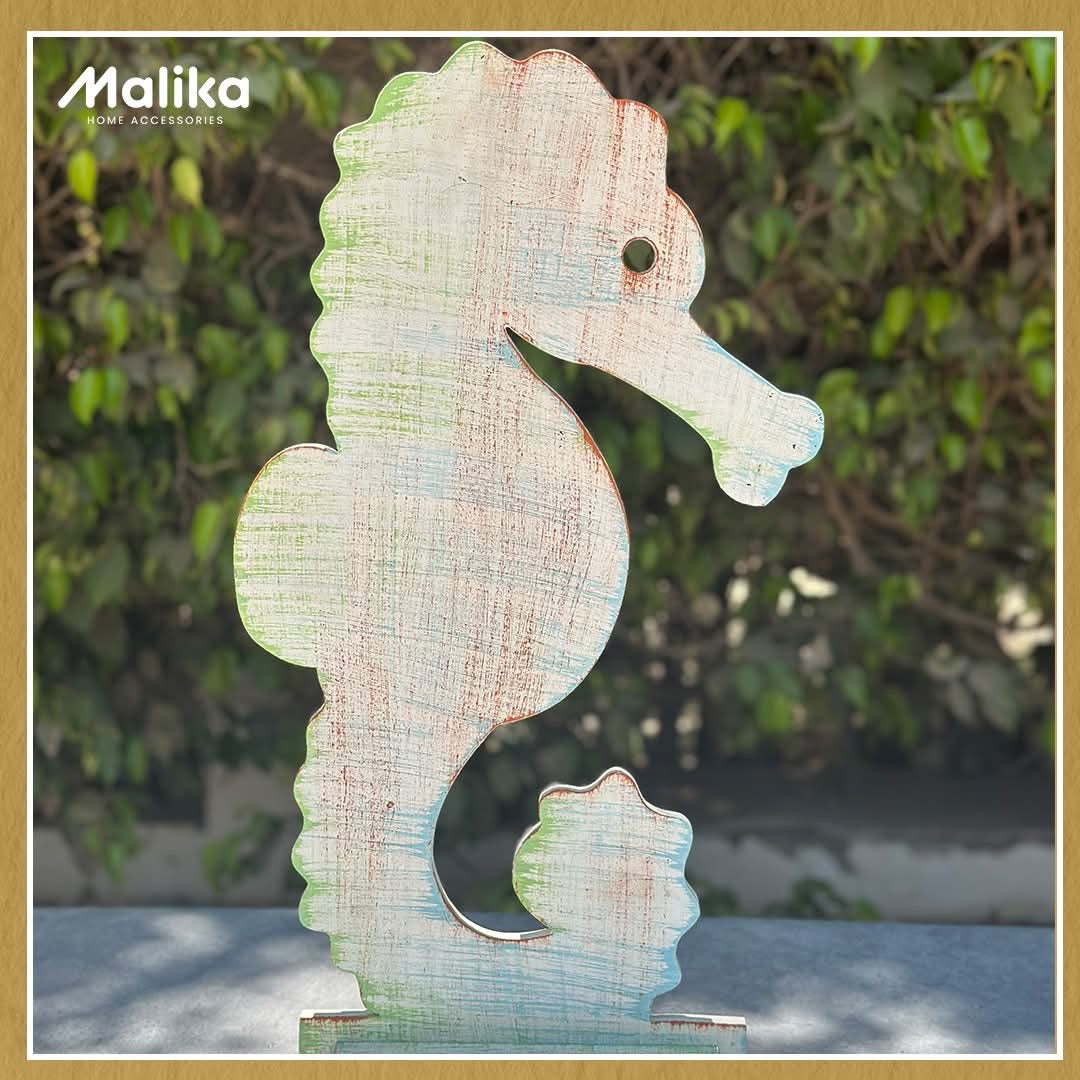Handcrafted Distressed Wood Seahorse