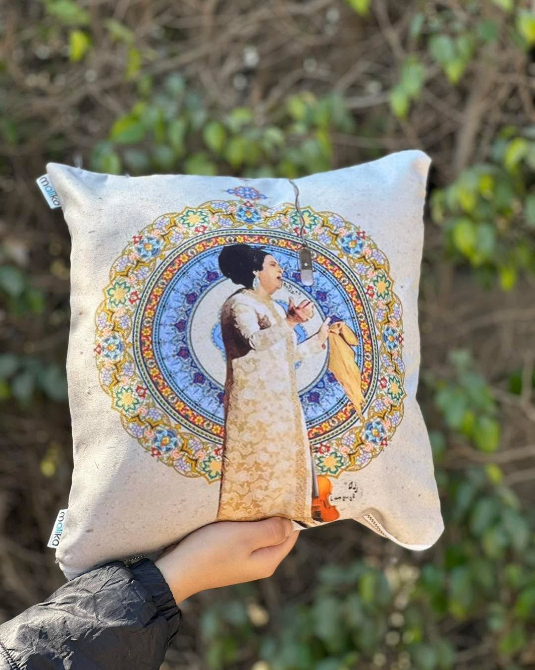 Vintage Cultural Accent Cushions