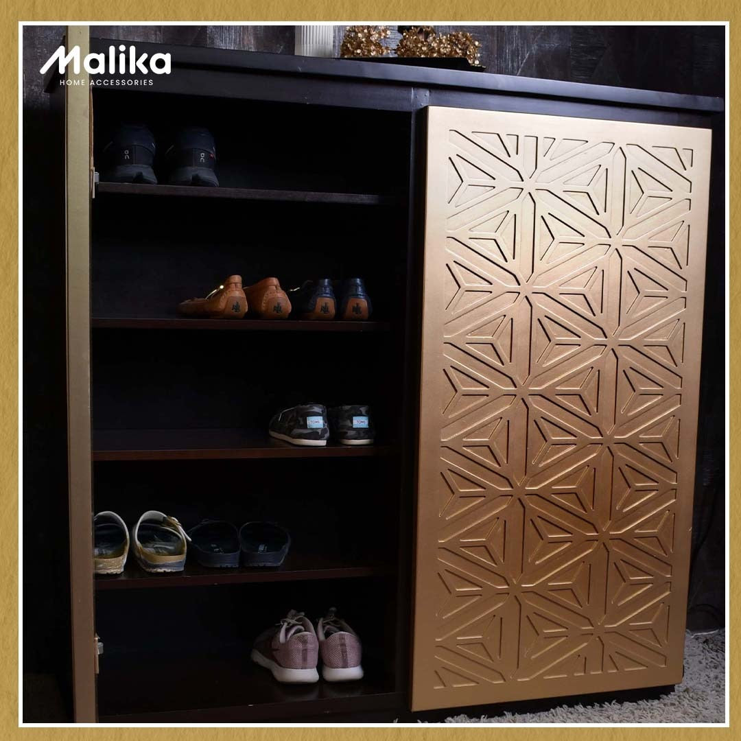 Elegant Shoe cabinet