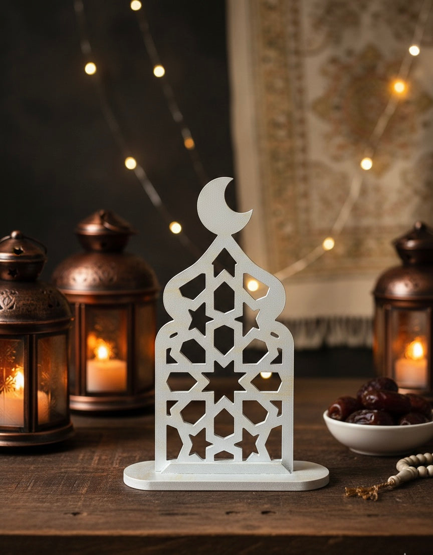 Geometric Arabesque Ramadan Decor