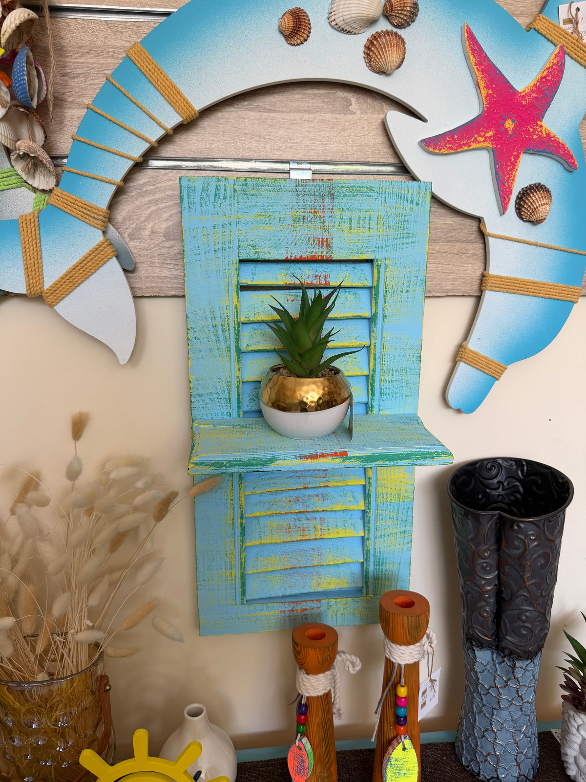 Rustic Shutter Wall Shelf (50x30 cm)