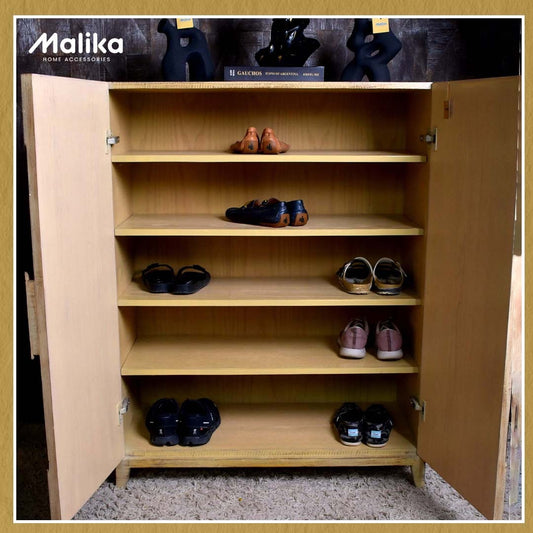 Wooden Shoe Cabinet with Interwoven Colors