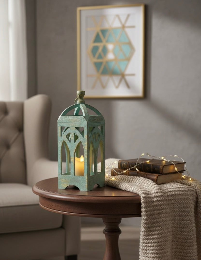 Vintage Gothic Arch Lantern (Small)