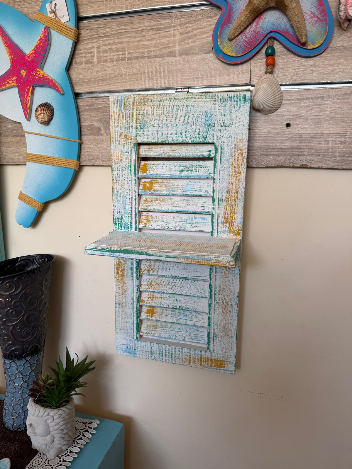 Rustic Shutter Wall Shelf (50x30 cm)