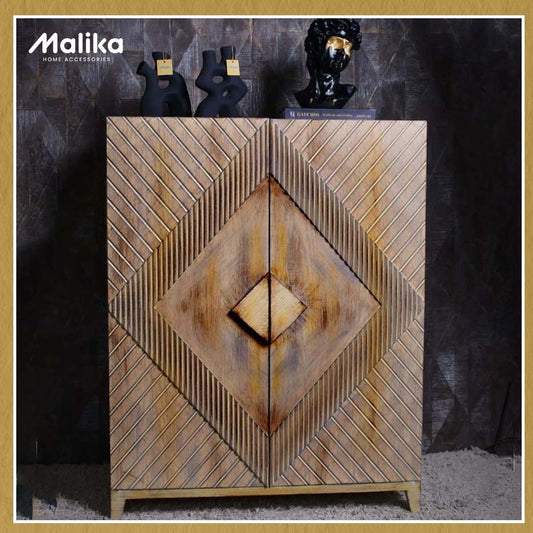 Wooden Shoe Cabinet with Interwoven Colors