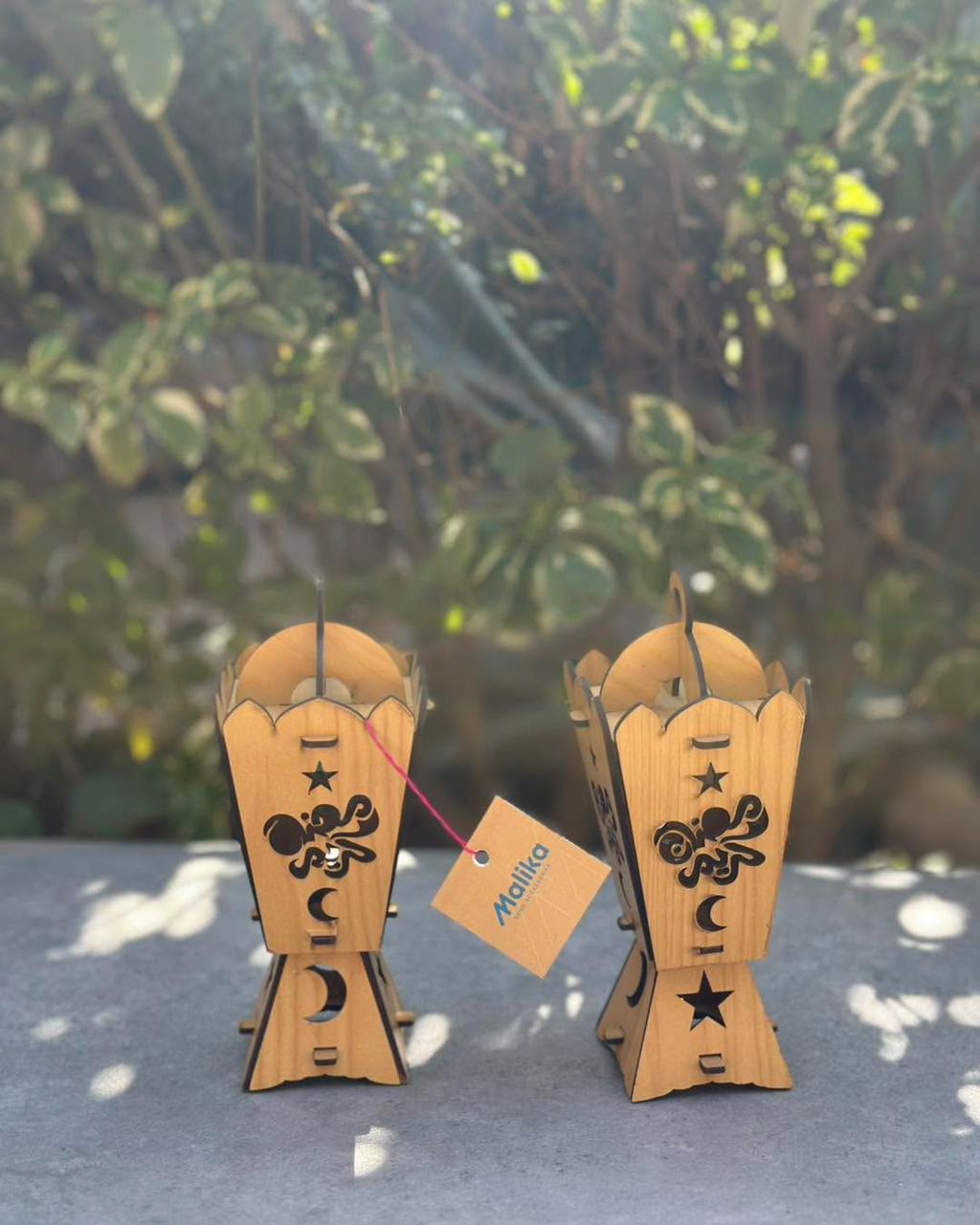Arabesque Wooden Lantern Set