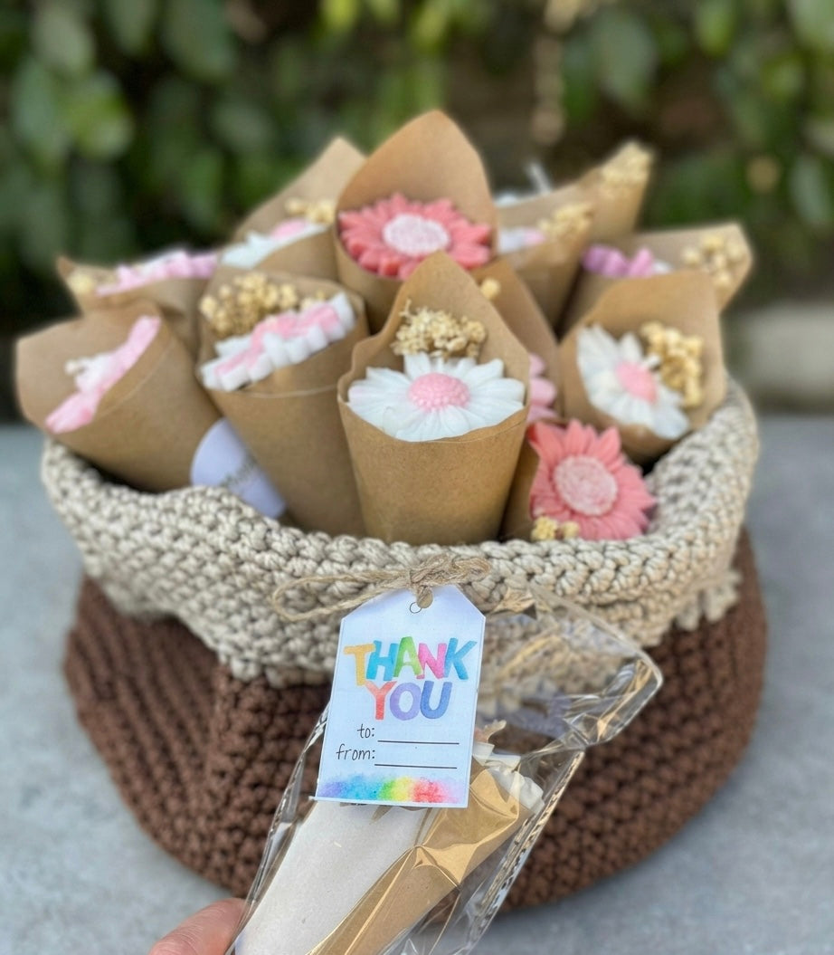 Bloom Candle Bouquet