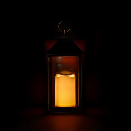 Metal oxide lantern with battery candle